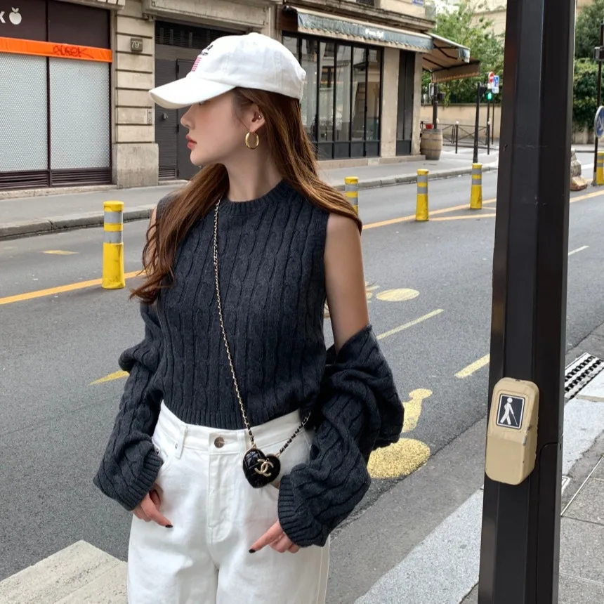 

Свитер с витым жилетом в стиле ретро, широкий открытый кардиган, комплект из двух предметов, женская повседневная трикотажная одежда, зимняя коллекция, китайский Manu...