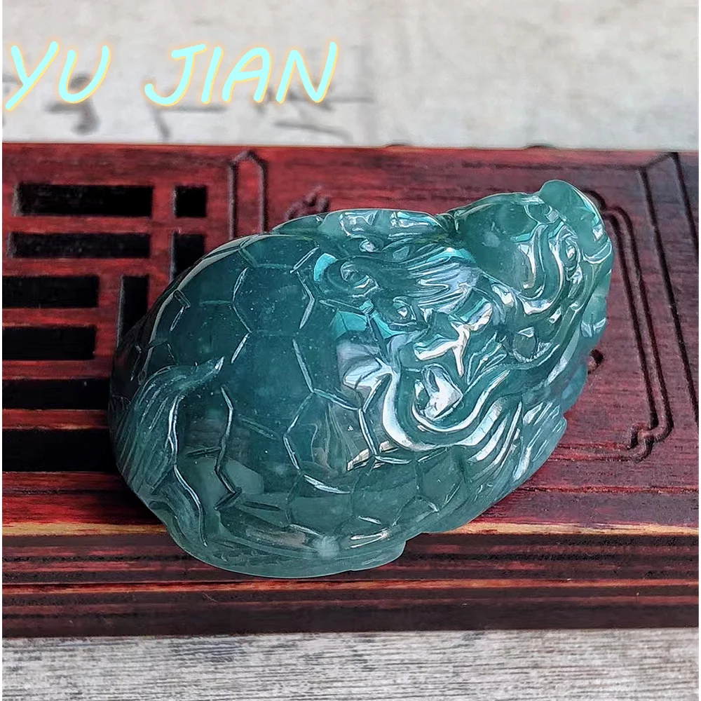 

New Traditional Chinese Craftsmanship Jadeite Holy Beast Dragon Tortoise Handle Ornaments Emerald Jade Pendant Necklace Jewelry