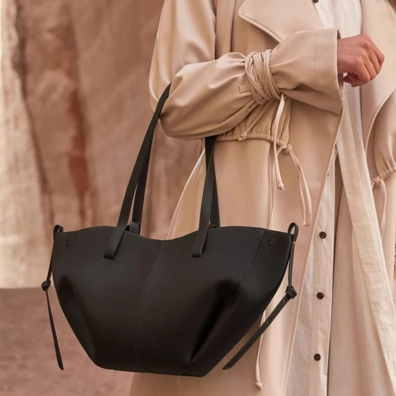 Premium Fashion Large Capacity Shoulder Bag,Multi-Functional Tote Bag,Spring&Autumn Popular Handbag