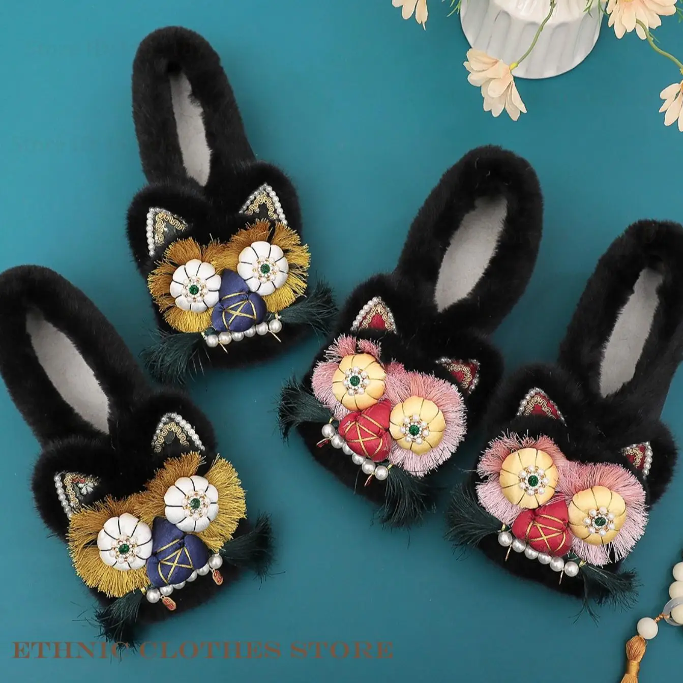 Chinese Ethnic Style Handmade Tiger Head Shoes Women Slippers Lady Square Head Flat Shoes Autumn Winter Furry Thick Cotton Shoes