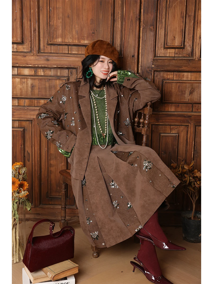 

Женский джинсовый комплект Dangdang Adventure Home: куртка с вышивкой бисером и французской вышивкой, свободный крой, весна-осень