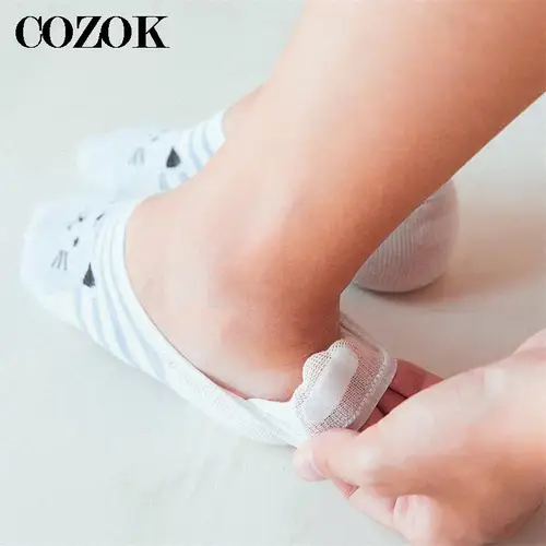 Imagen 2 del producto Calcetines tobilleros de algodón para mujer, medias invisibles con dibujos de animales, antideslizantes, Color azul, 6 piezas = 3 pares