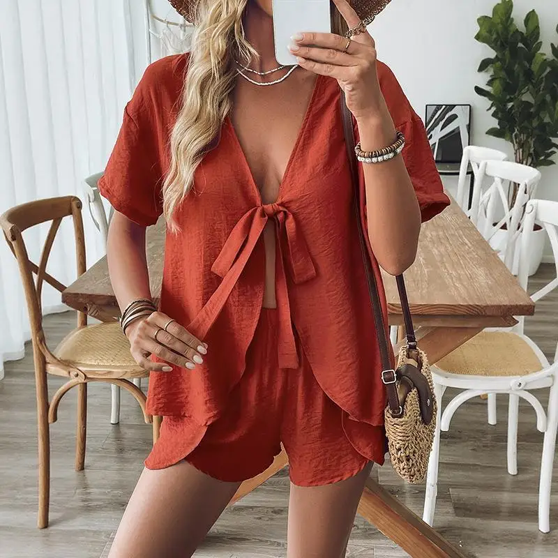 

Women's Chest Tied Shirt Shorts Set Casual Style Three-Piece Summer Outfit for Two Women Pure Color Fashion Ensemble