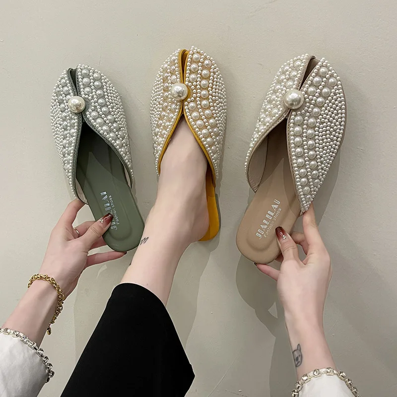 

2024 Fashion Pearl Slippers Women's Flat Outward Wearing Baotou Slippers Leisure Ethnic Style Soft Sole Slippers Home Slippers