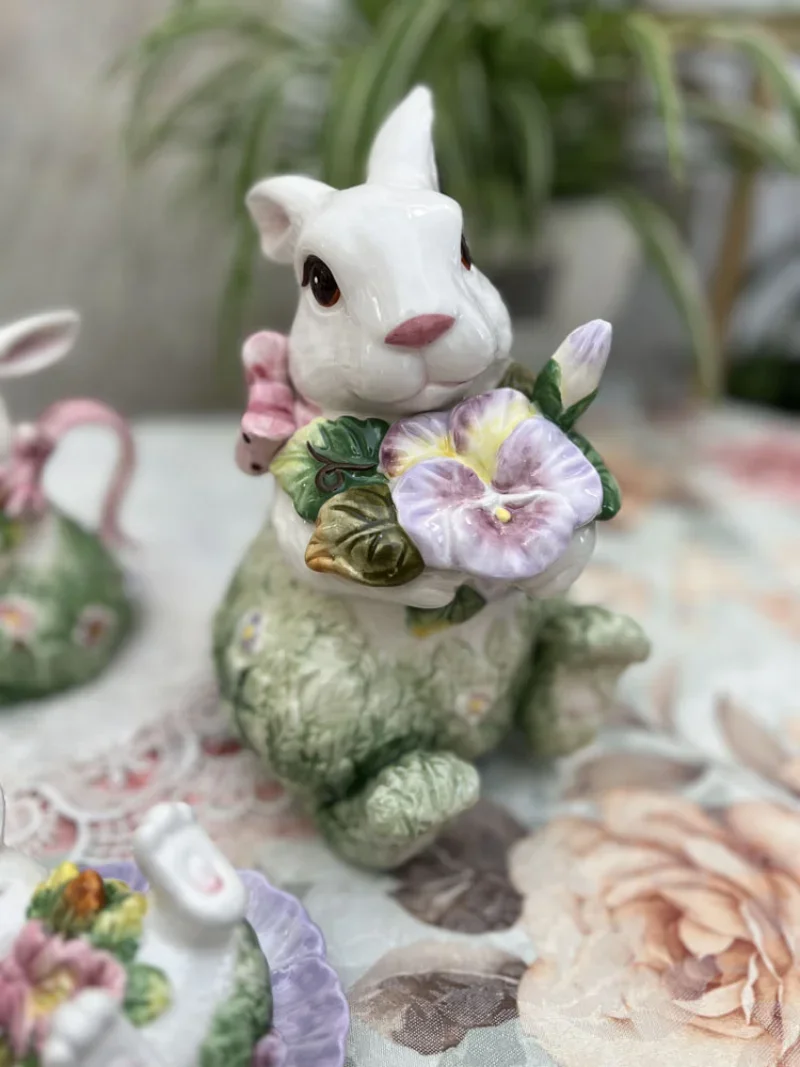 European painted rabbit ceramic sugar jar Milk kettle Pretzel jar Ceramic seasoning jar Home furnishings home decorations