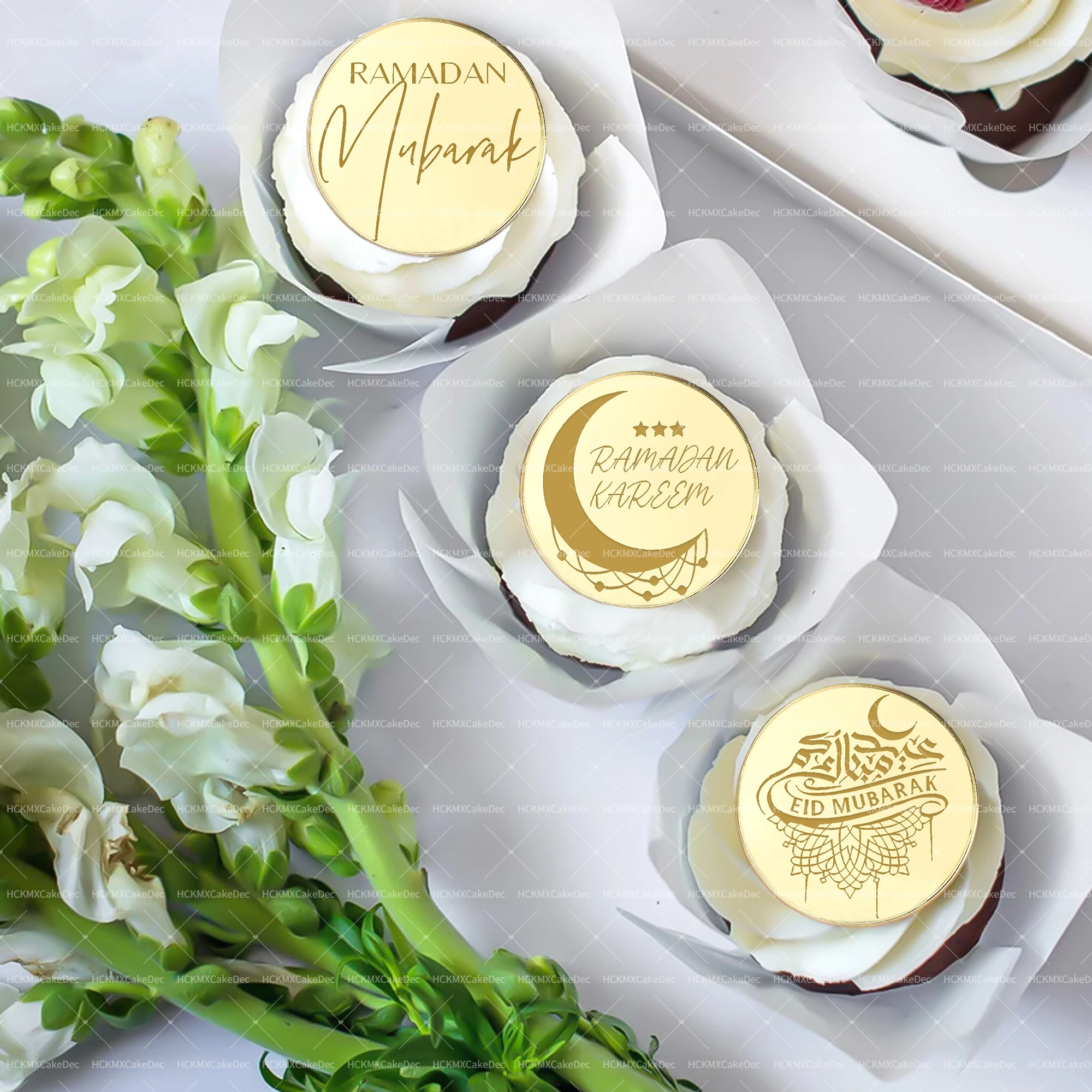 10pcs Gold Acrylic Eid Mubrak Cake Topper for Ramadan Kareem Party Cupcake Baking Decoration Supplies