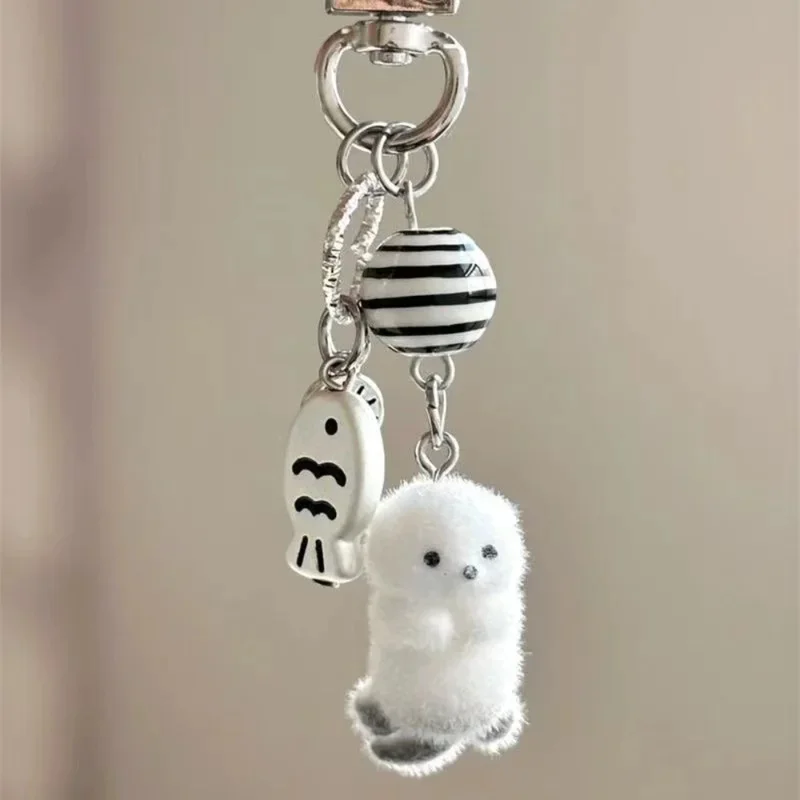 Flocking Cartoon Keychain Cute Seal Penguin Polar Bear Pendant Bag Decoration Keyring Car Key Holder Keychains Gift Fashionable
