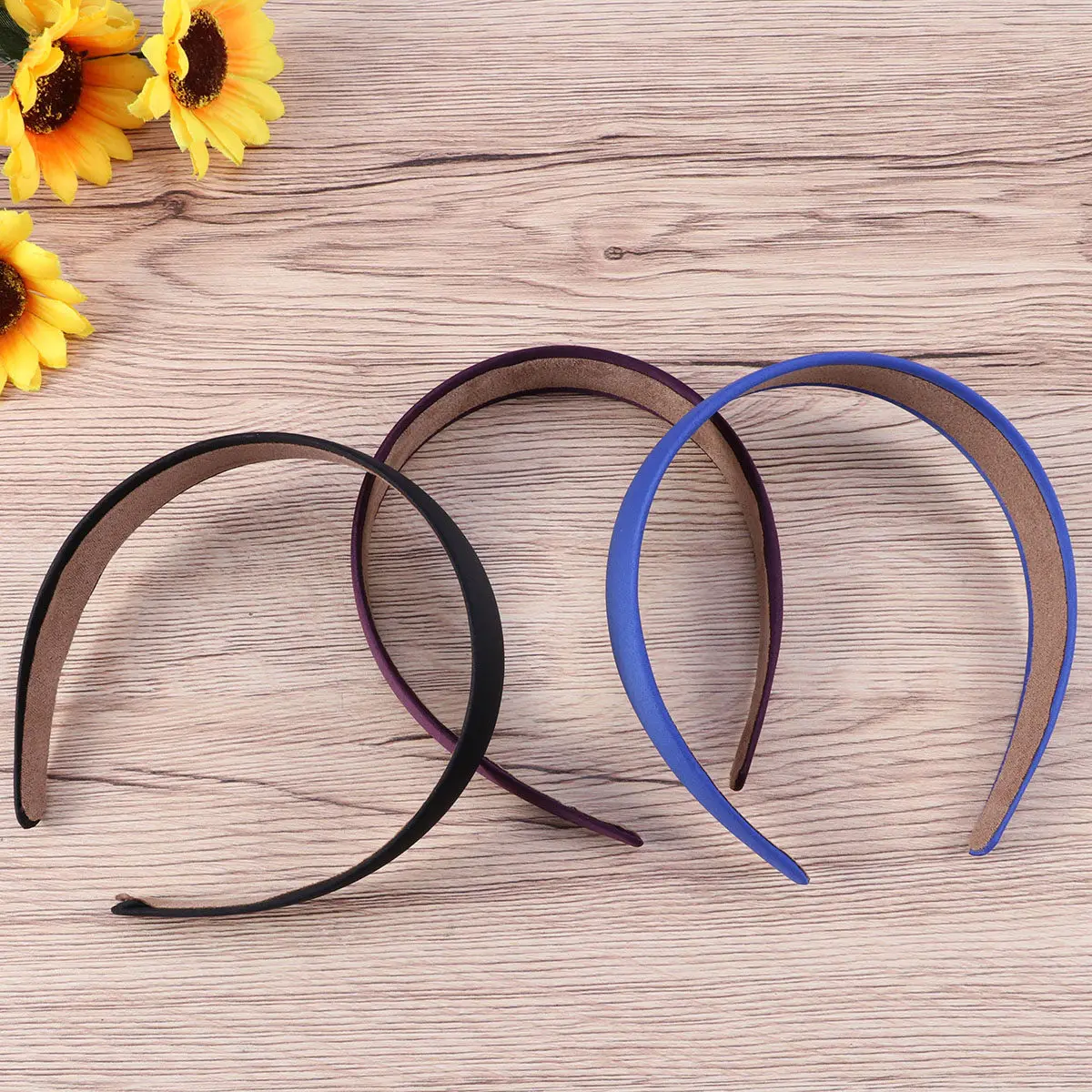 

3Pcs Wide Hairband Non-Slip Retro Headband Lightweight Headwear for Women Fashion Hair Accessories Purple Blue Black