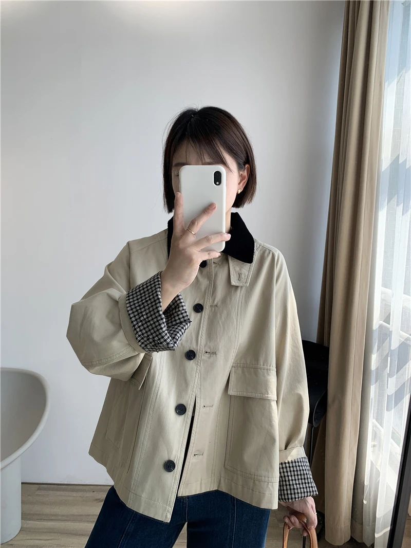 

Свободная женская ветровка-куртка оверсайз с отложным воротником, утепленными плечами, в стиле utility, для повседневной носки, в разных цветах