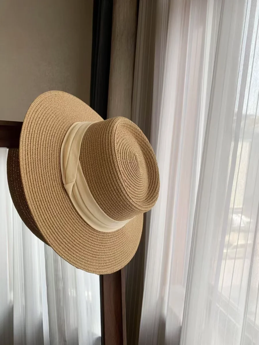 Panama Straw Hat Women's Summer Beach Vacation Retro British Flat Top Woven Sunscreen Hat Casual High Breathability Adjustabl...
