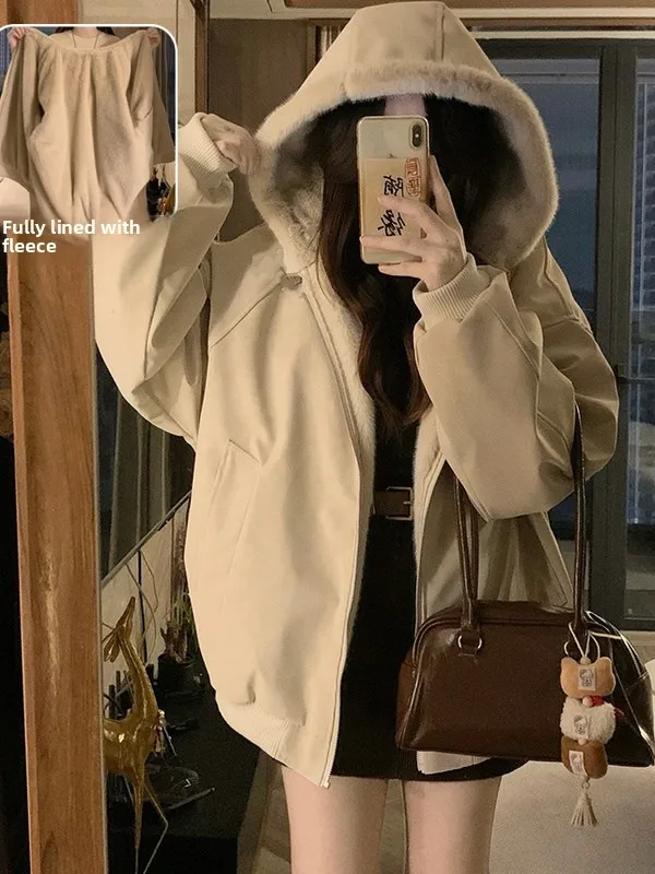 

Мужская зимняя куртка в американском ретро-стиле с капюшоном из искусственной кожи, утепленная, с воротником из искусственного меха, теплая, на хлопковой подкладке, с длинными рукавами, на молнии