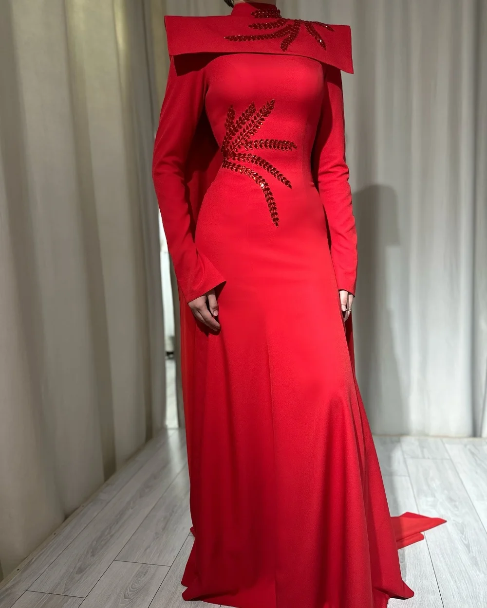 Customized High Quality Exquisite Jersey Pleat Rhinestone Straight High Collar Long Dresses Bespoke Occasion Dresses Elegant