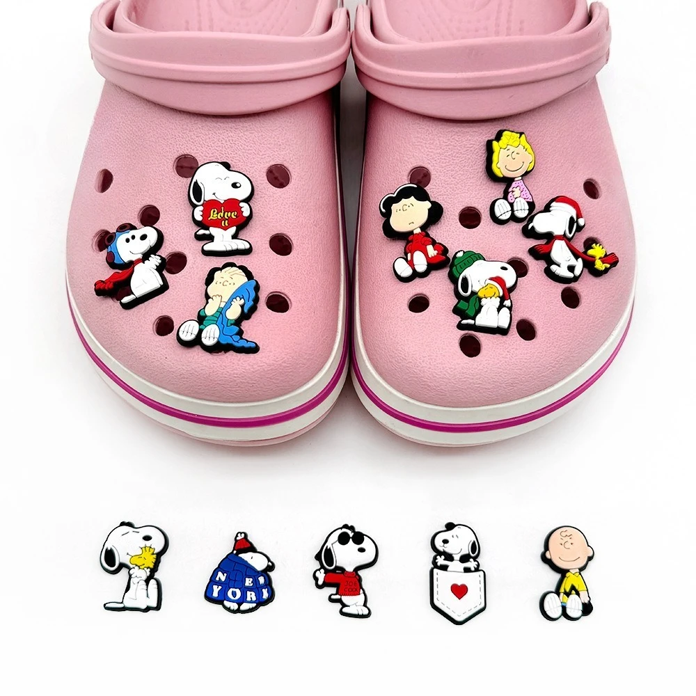 12Pcs/set Cartoon Snoopy PVC Shoe Charms DIY Hole Shoes Detachable Buckle Garden Shoes Accessories Girls Women Festival Gift