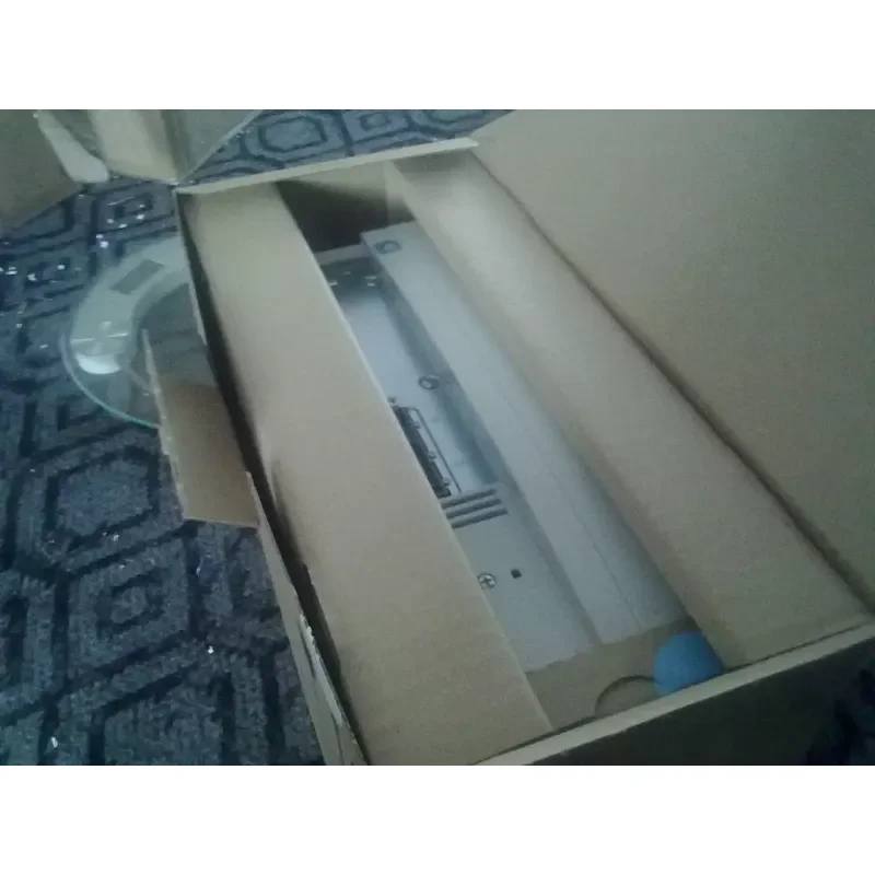

E82EV152K4C Lenze/Lenze inverter, brand new stock spot, quality assurance for one year!
