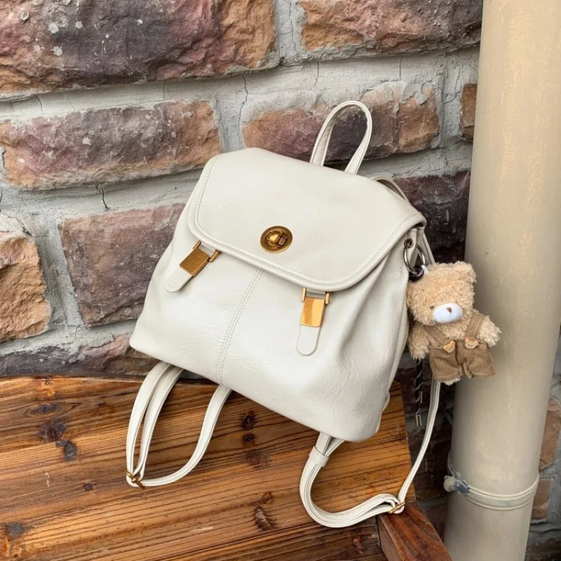 

Women's Fashionable Crossbody Bag Made Of Fine Leather Featuring Trendy Design And Water-Resistant Leather​