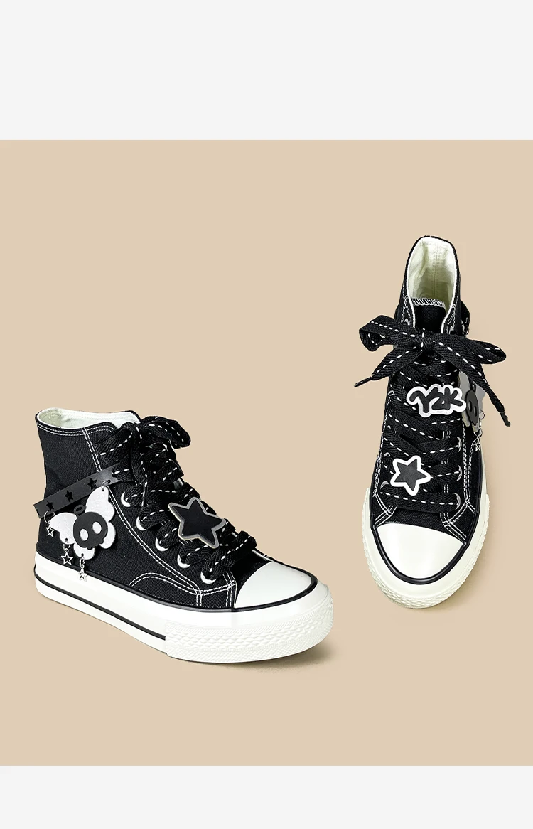 Amy und Michael Original Designer Schuhe Damen Gothic Schwarze High-Top Canvas Schuhe Mode Punk Riemen Charms Casual Sneakers – Detail 11