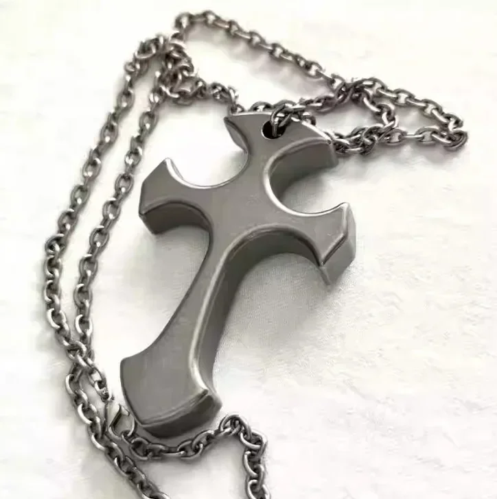 Stainless SteelOutdoor EDC Portable Multifunction Stainless Steel Cross Necklace Portable Emergency Window Breaker ToolsCopper