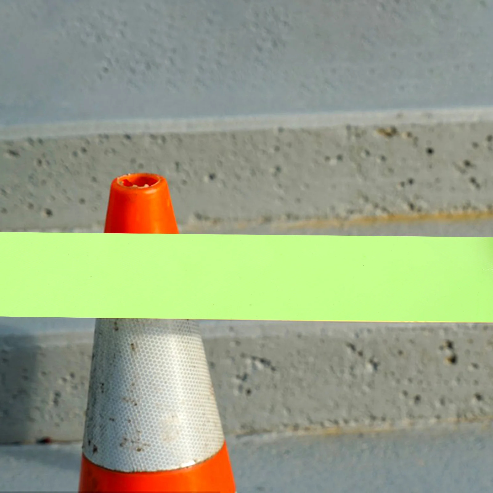 

1 Roll Fluorescent Marking Tape Green Non-Sticky Caution Tape for Safety Boundary and Hazard Areas