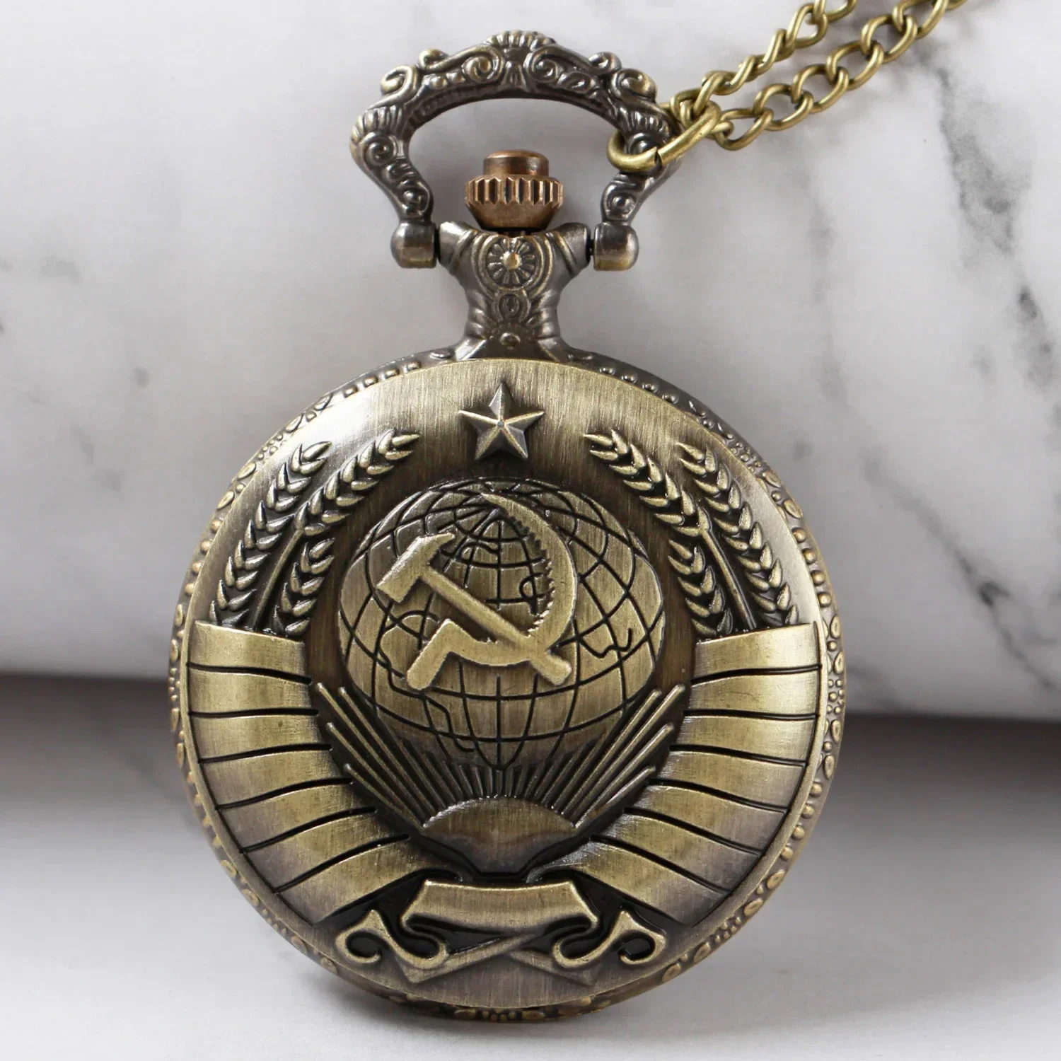 Retro Sichel Abzeichen Design Steampunk Taschenuhr Antik Vintage Quarz Kette Uhr Anhänger Schmuck Zeitmesser Geschenk für Frauen Männer