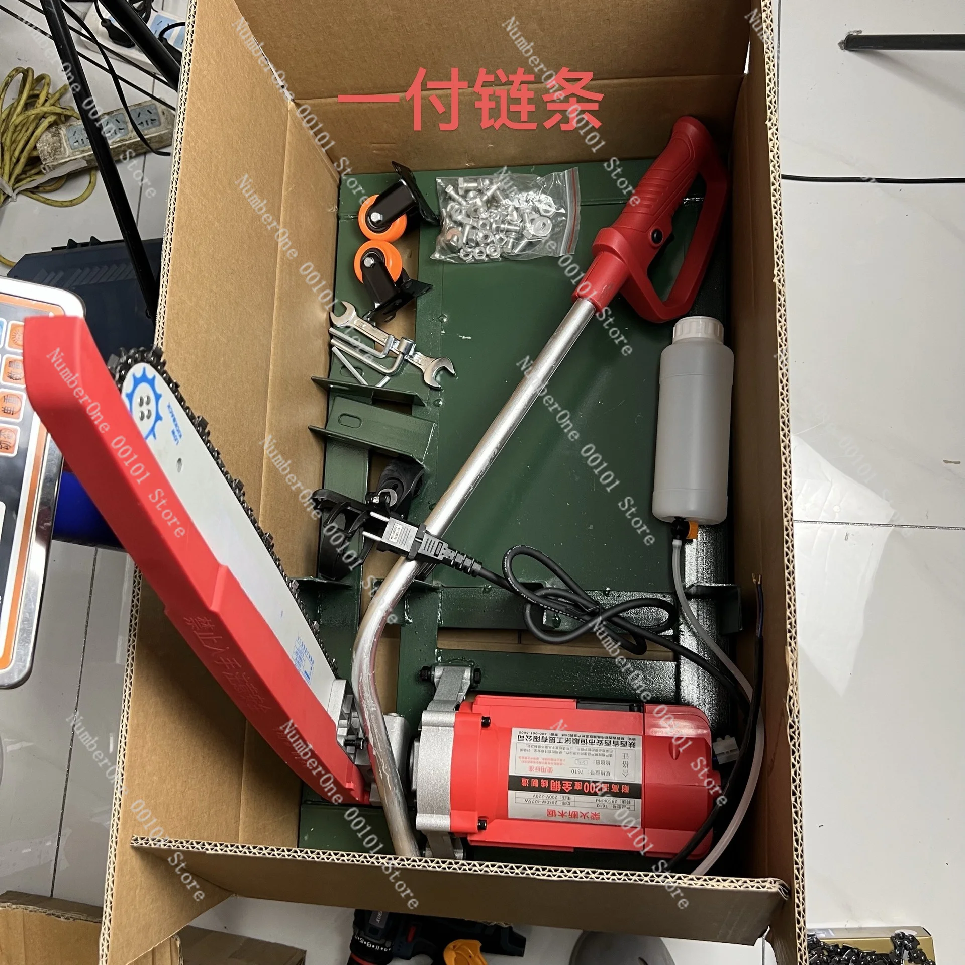 High Power 220V Electric Chainsaw Household Firewood Saw Cutting Equipment