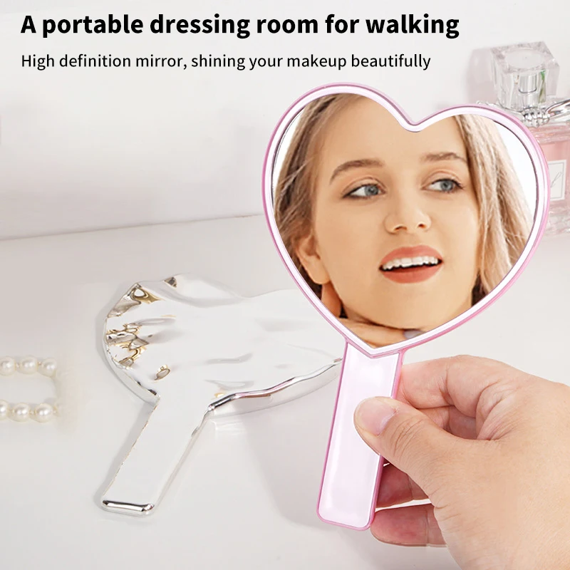 Handheld Makeup Mirror com Love Heart Handle, Ferramentas de Beleza Cosmética Feminina, Handheld Vanity Make Up Mirror, 1Pc