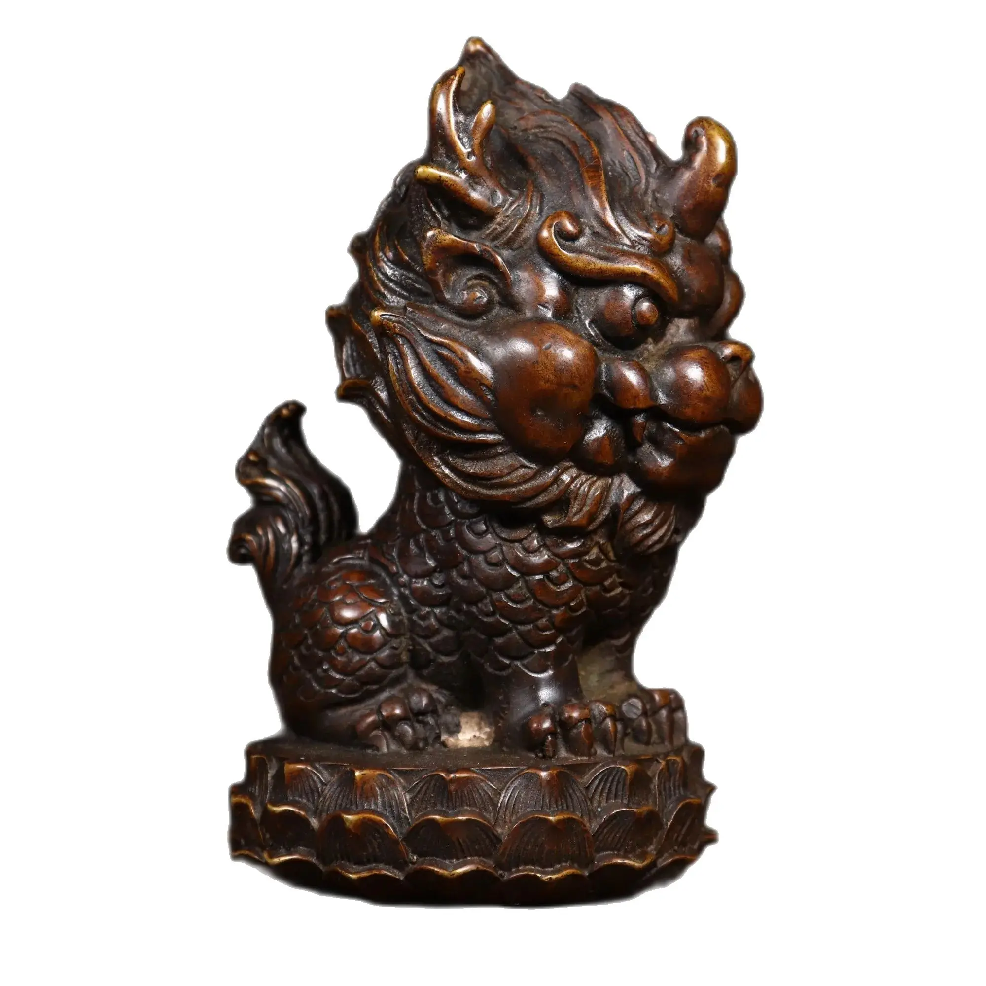 

Metal animal bronze statue Antique Copper Lotus Seat auspicious beast Kirin SIZE: Length 11cm, Width 8cm, Height 17cm 1.1kg