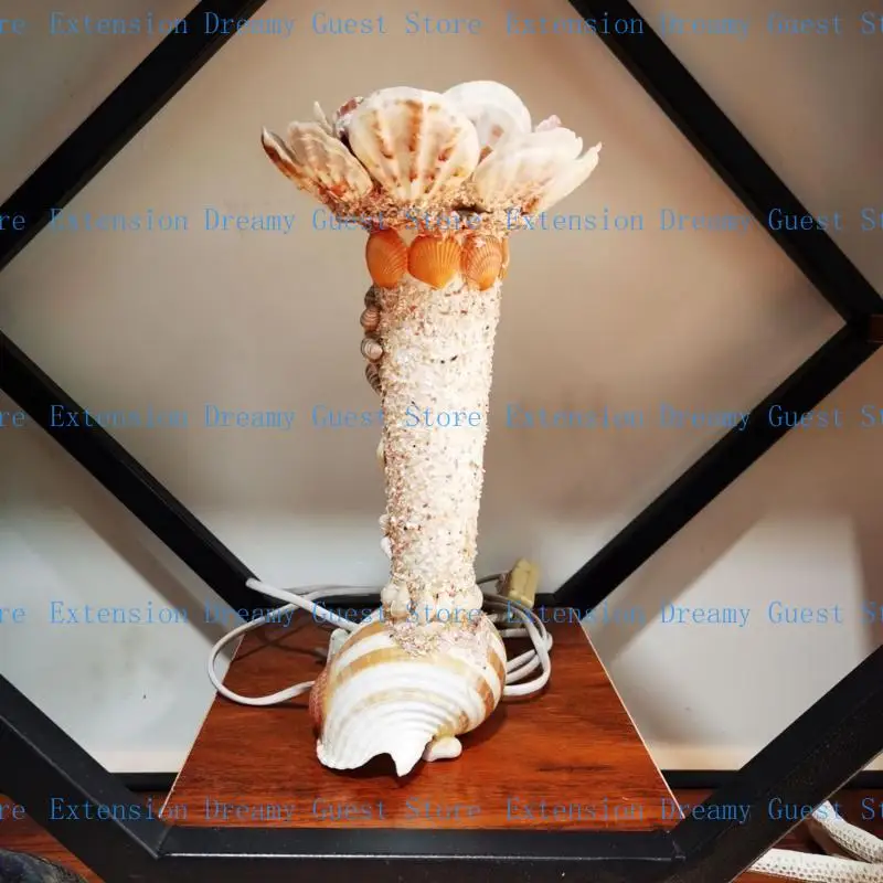 

652F Set of 20 White Natural Scalloped Shells for DIY Projects Painting Beach Wedding and Coastal House Decoration 6-8cm Size