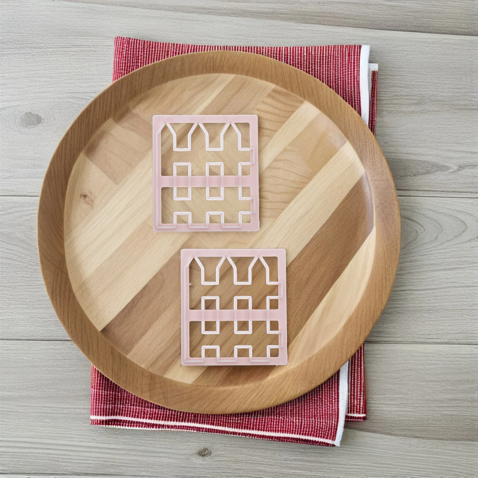 

4 Pcs Fondant Mold Decor Cookie Cutter Fence Plastic Moulds Petal Cake Shaping Plate Strip Floral Die Cutting
