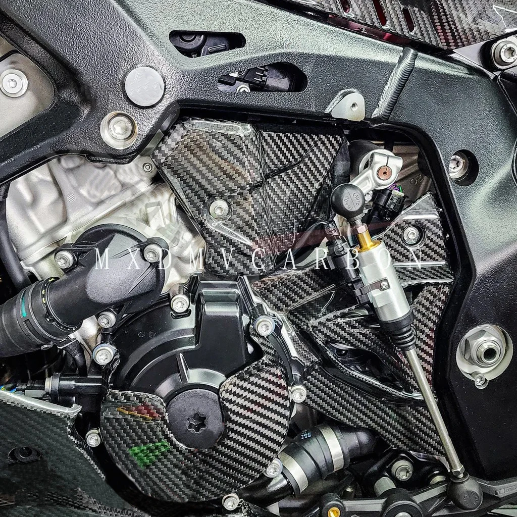 

For BMW S1000RR 2019-2025 S1000R 2021 M1000RR 2025 Motorcycle 100% 3K Carbon Fiber Sprocket Cover Fairing Parts Are Suitable