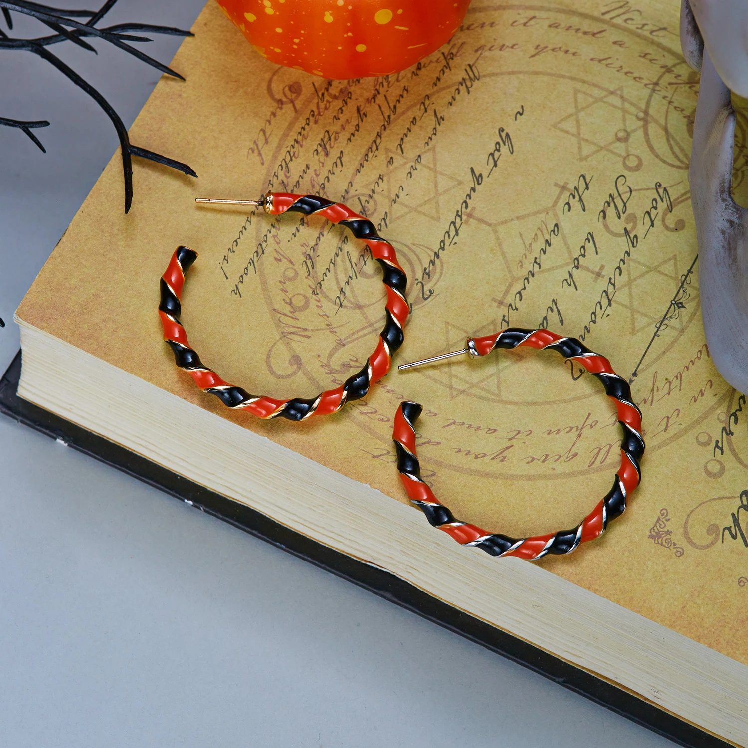 Creative Orange Black Color Block Hoop Earrings for Women Halloween Statement Earrings Costume Party Jewelry Gifts