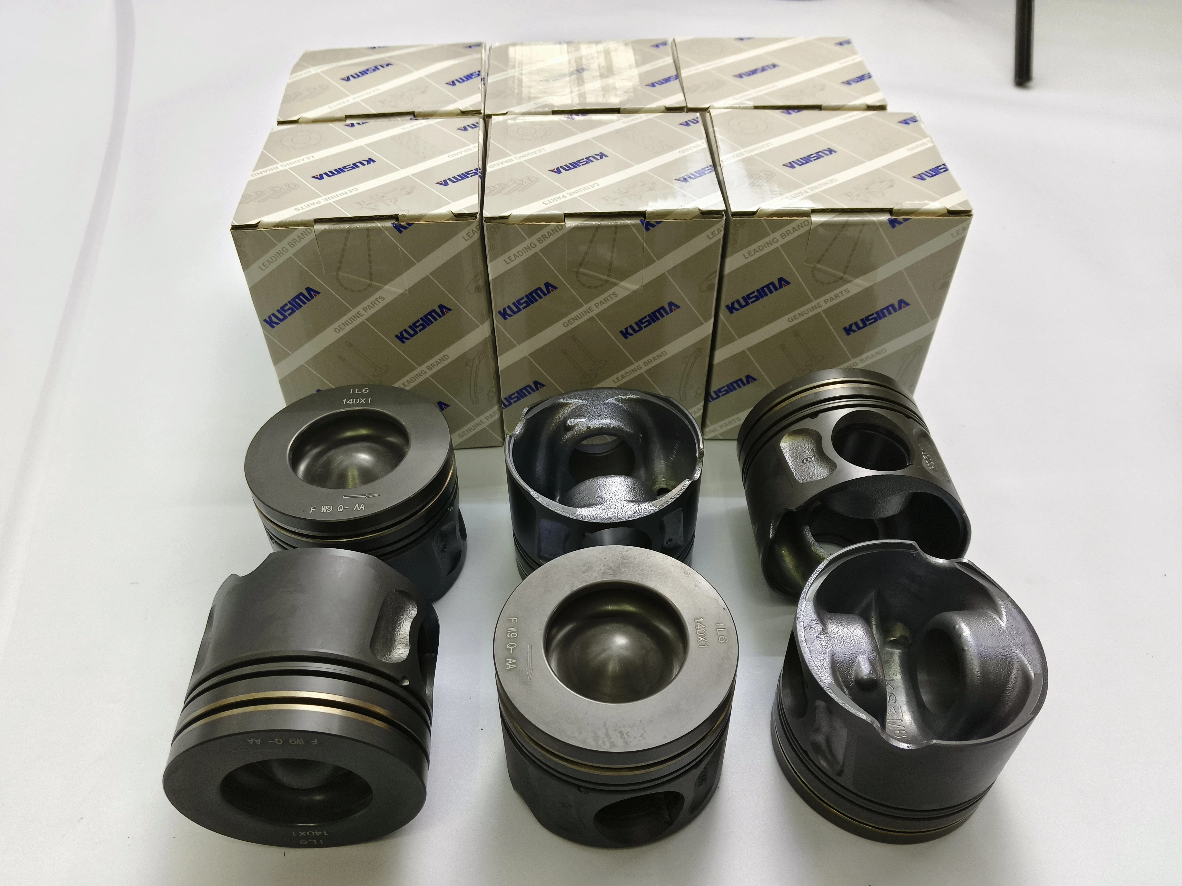 

HOT SALE 84mm PISTON with Piston RINGS SET for LAND ROVER 3.0T 306DT TDV6 STD 025 050 LR018030 306dt Piston