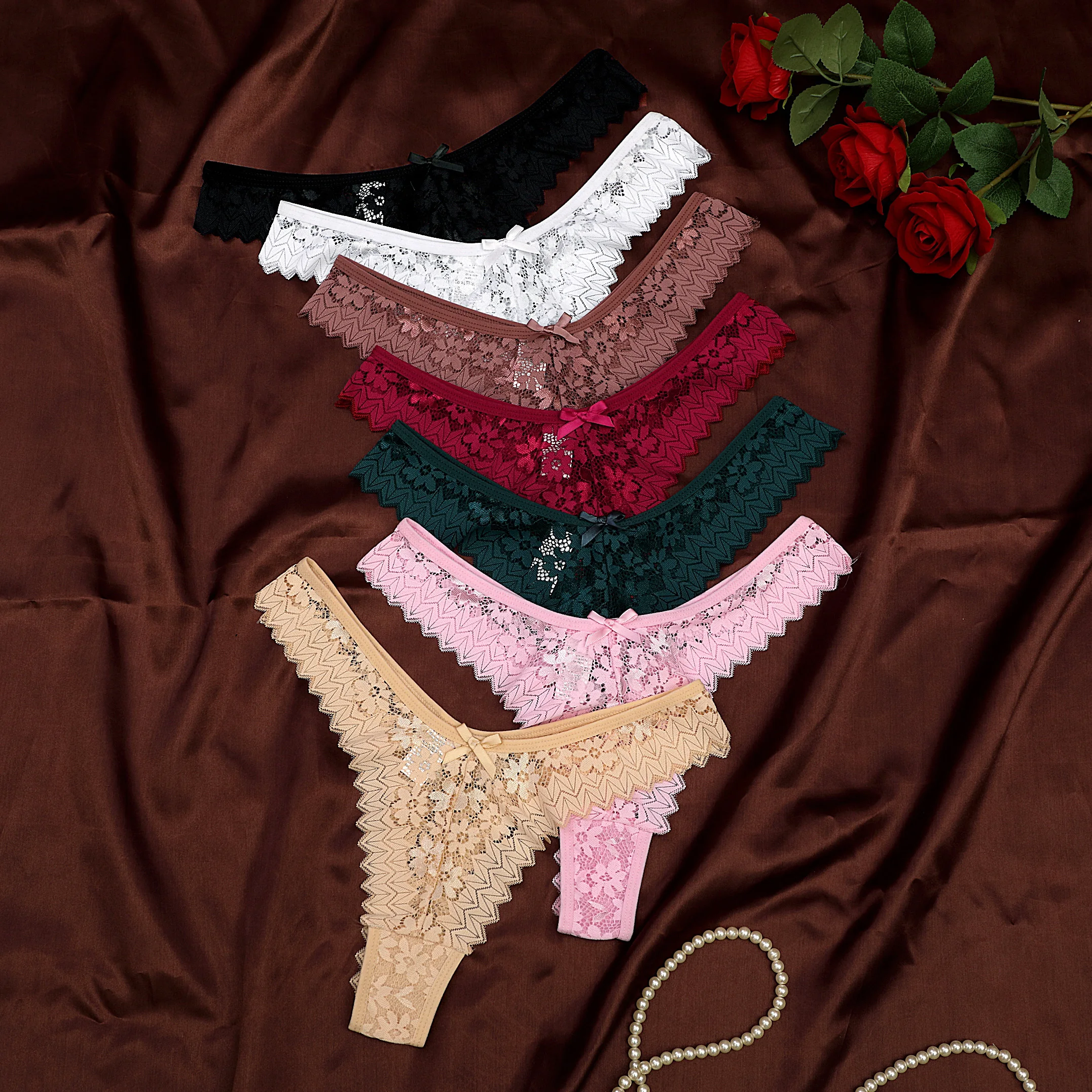 Women's Thong Sexy Low-Waist Lace Flower Pattern Butterfly Knot Breathable Briefs Soft Comfortable Intimate Lingerie