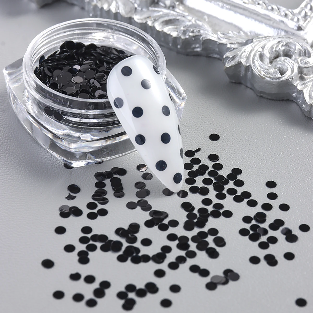 Schwarz-weiße Polka-Dot-Glitzer-Nagelkunst-Accessoires, Retro-Blumen-Patchwork-Glitzer-Nagelkunst, vielseitiger runder Punkt-Glitzer zum Selbermachen – Detail 7