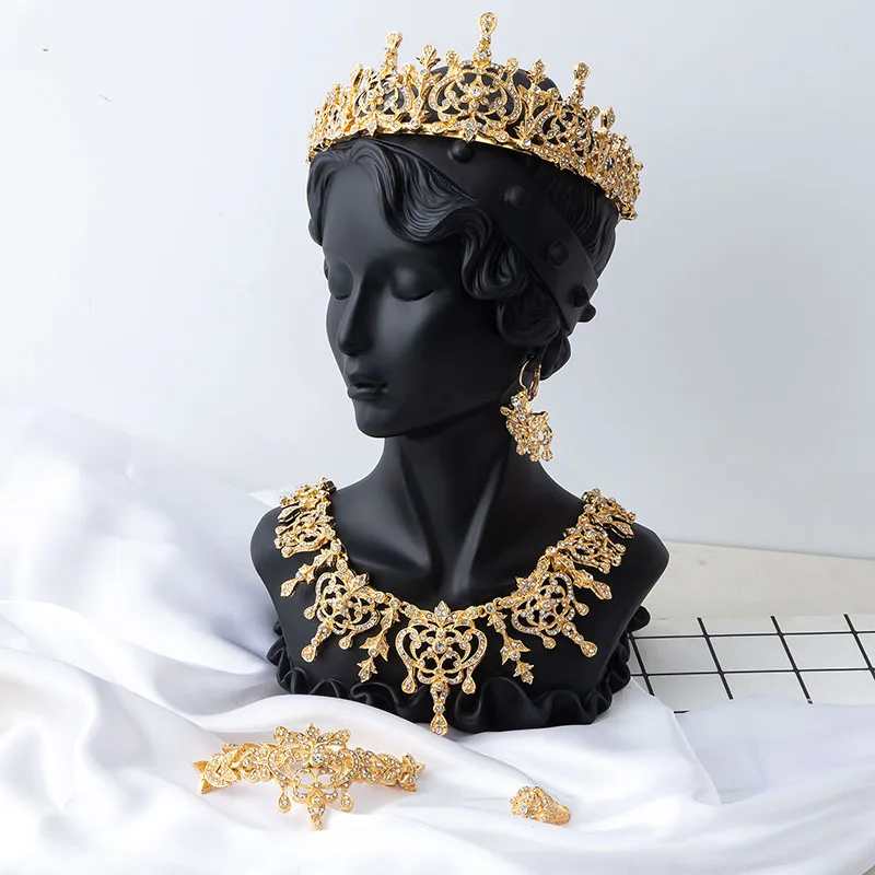 Regal Arabian Golden Jewelry 4-Piece Set Great For Weddings Anniversaries High-End Formal Events