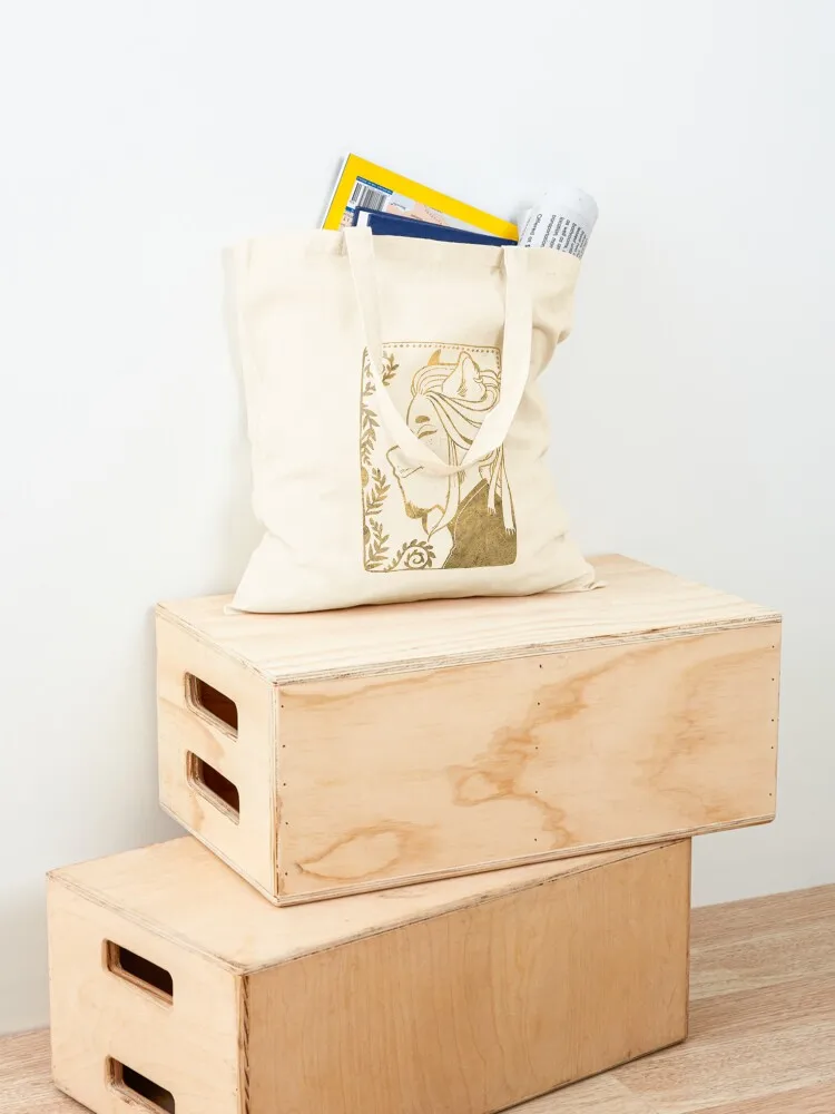 إيلان - حقائب يد ذات طابع ذهبي، حقائب يد نسائية، حقيبة يد نسائية