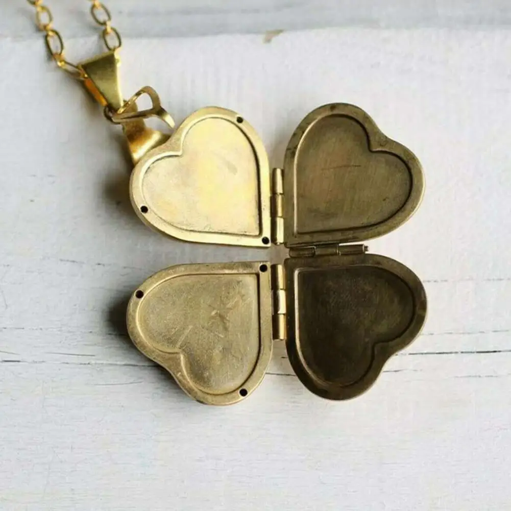 Personalized Photo Necklace Personalized Love Heart Locket Necklace with 4 Photo Holders Four-leaf Clover Pendant Charm Gold