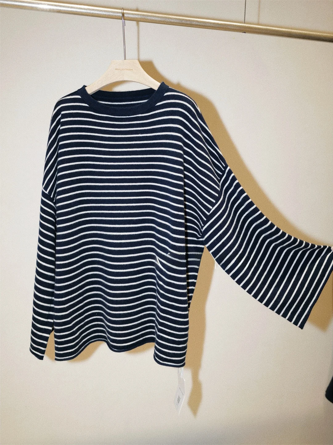 

Moss Yeh 00% Camere Wide Sve Striped Sea Soul Sweater Comfortable Fit Women's Camere Sweater Moisture ng Long Sl...