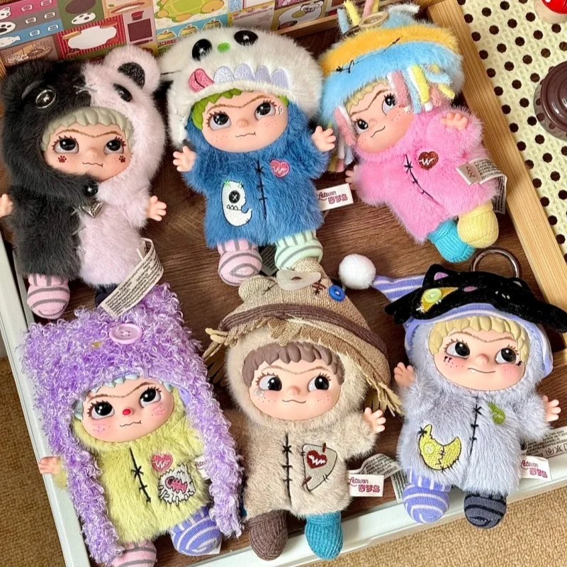 

Genuine Wakuku Handmade World Series Blind Box Cute Pendant Ornaments Collectible Figures Dolls Mystery Box Birthday Gift Toys