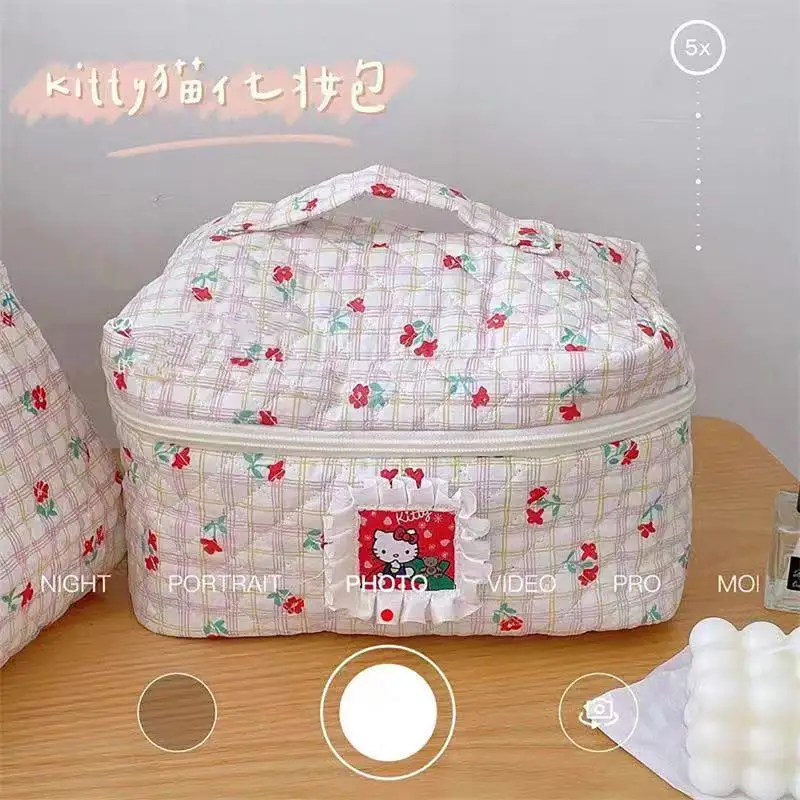 Hello Kittys Sanrios Cosmetic Bag Cartoon Student Anime Kawaii Portable Wash Up Storage Bag Large Capacity Handbag Girl Gift