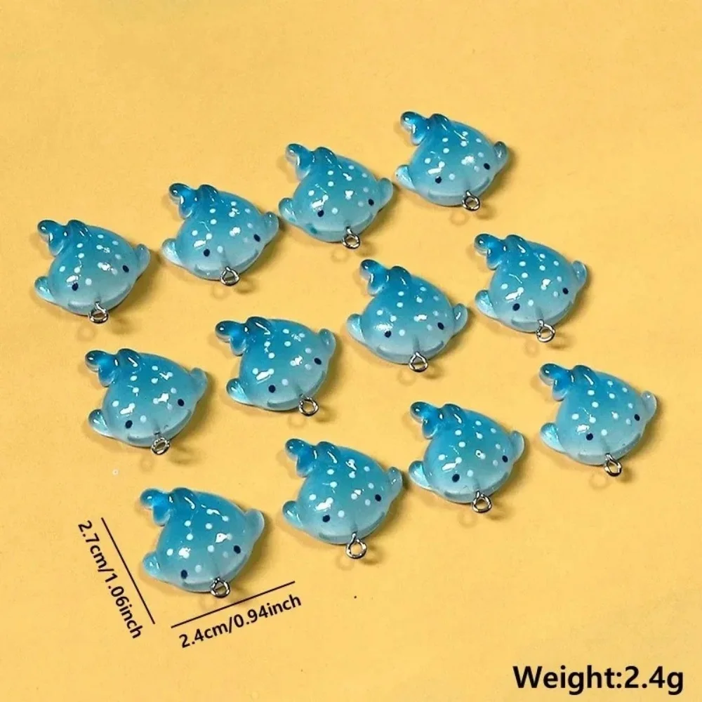 10/20pcs Blue Manta Rays Fish Resin Charms
