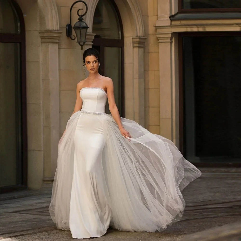 Customized Trendy Mermaid Wedding Dress Strapless Tube Neck Pearl Embellished Detachable Flowy Tulle Overskirt Bridal Gown