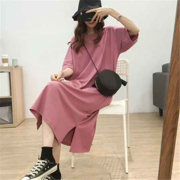 Neues Koreanisches Kurzarm-Maxikleid in Unifarbe mit Seitenschlitz aus Baumwolle für Studentinnen, Locker Geschnittenes Basic-Kleid mit Rundhalsausschnitt
