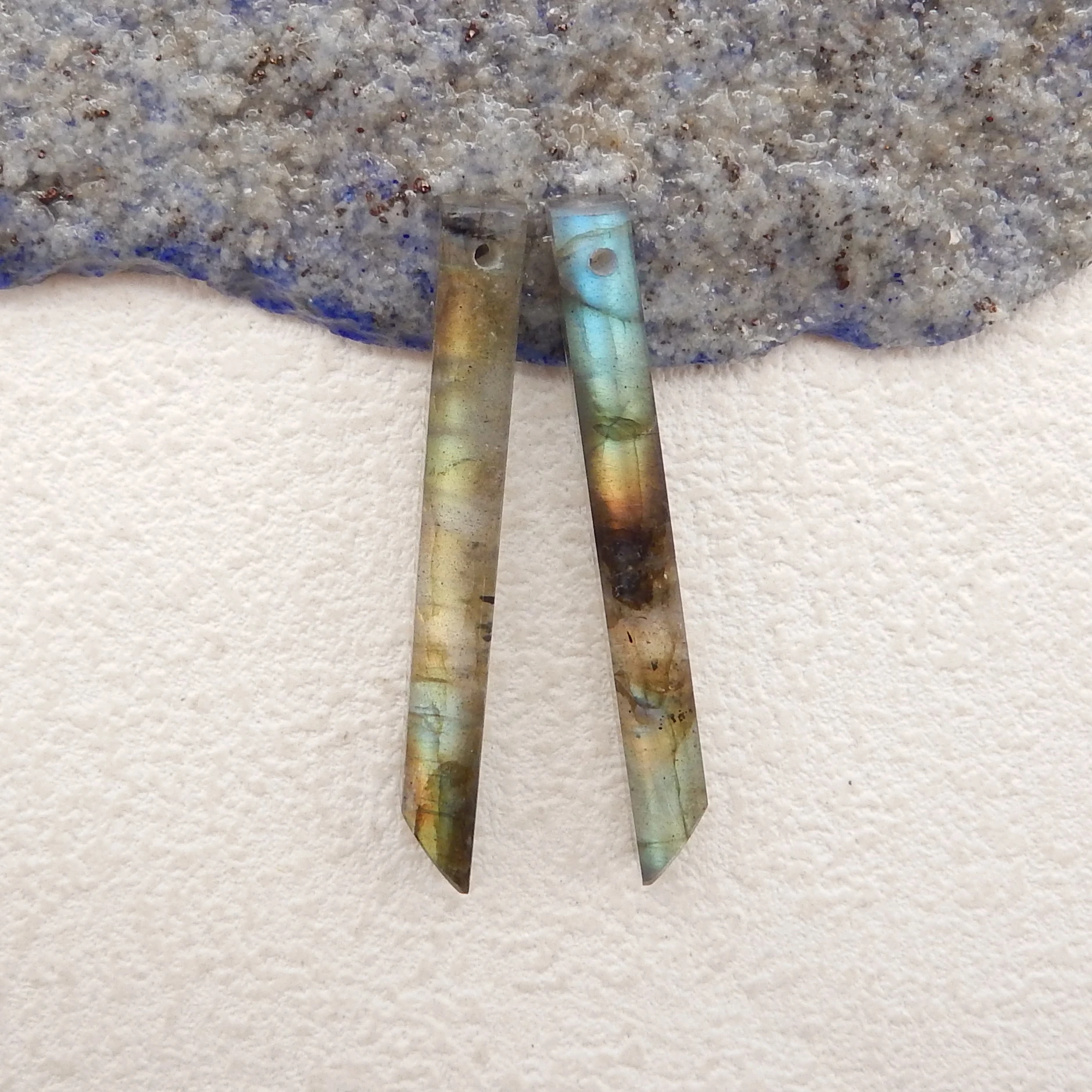 Popular Stone Earrings Beads Natural Stone Labradorite Long Dangle Earring Beads 40x5x4mm 4g Semiprecious Jewelry Accessories