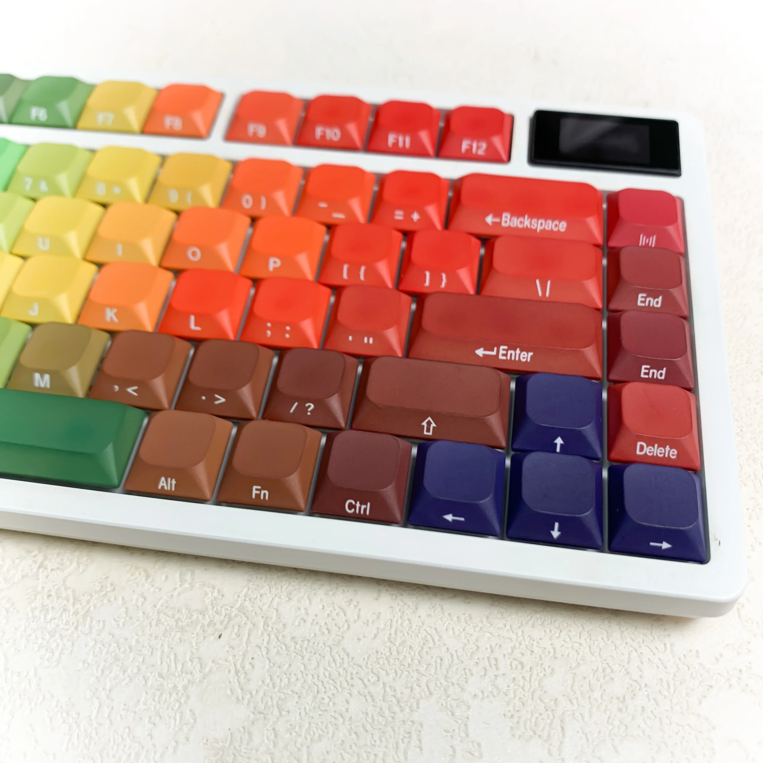 Ultra-thin low shaft PBT thermal sublimation side engraved keycap