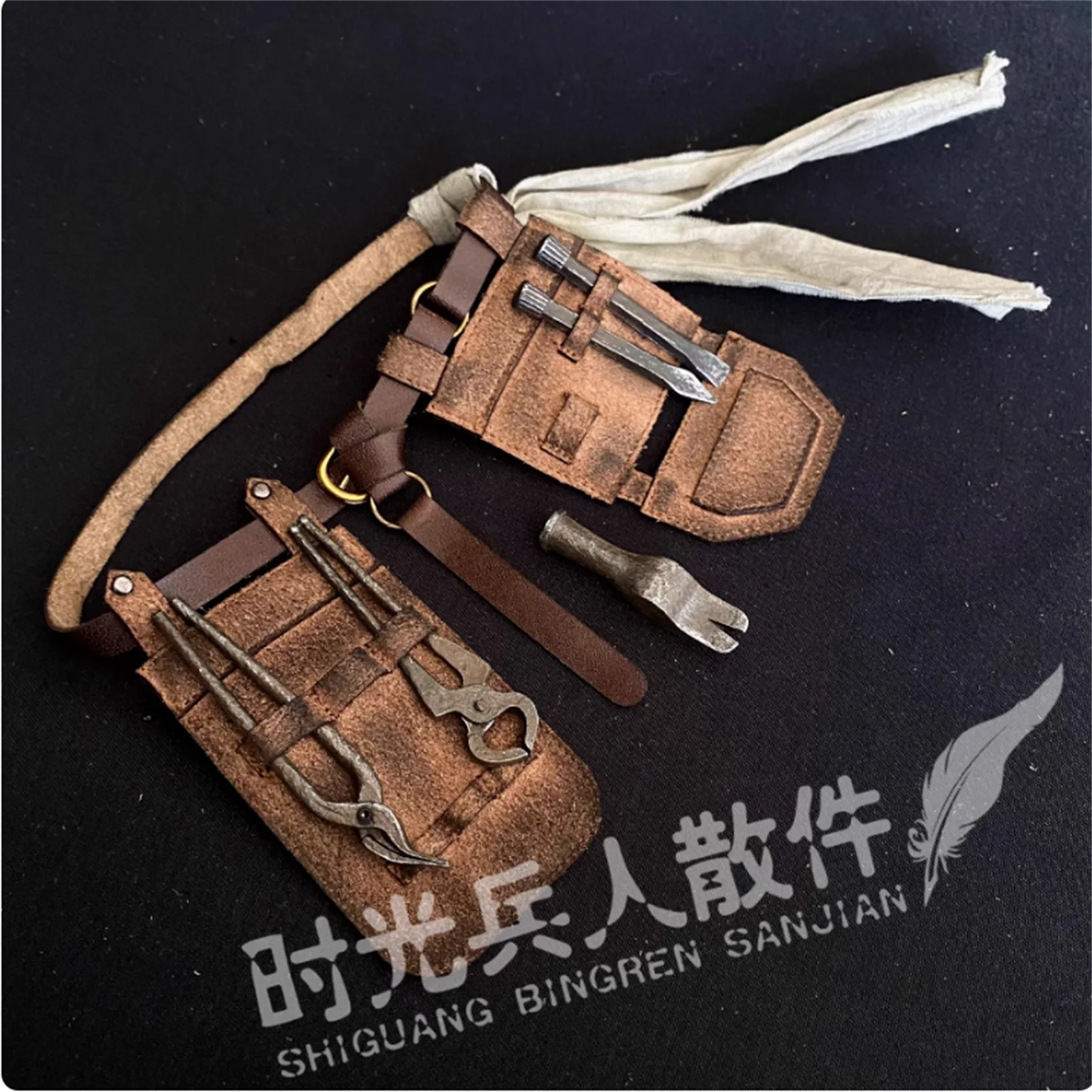 POP COSTUME POP- EE02 1/6 Soldier Leather Apron Pants Scene Tools Model Accessories For 12'' Action Figure Body In Stock