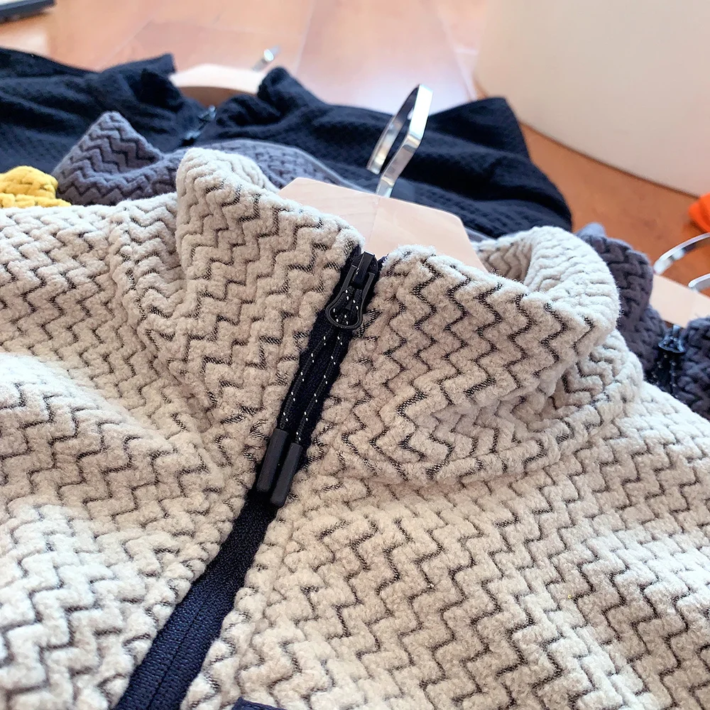 

PA Quick-Dry Thermal Insulation Breathable Half-Zip Stand Collar Outdoor Jacquard Fleece Base Layer Long Sleeve