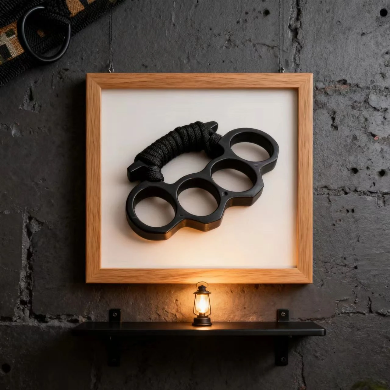 

Aluminum alloy Engraved Metal Tiger Art Plate - Vintage Iron Wall Decor for Home, Cafe, Bar | Perfect Gift for Holidays & Events