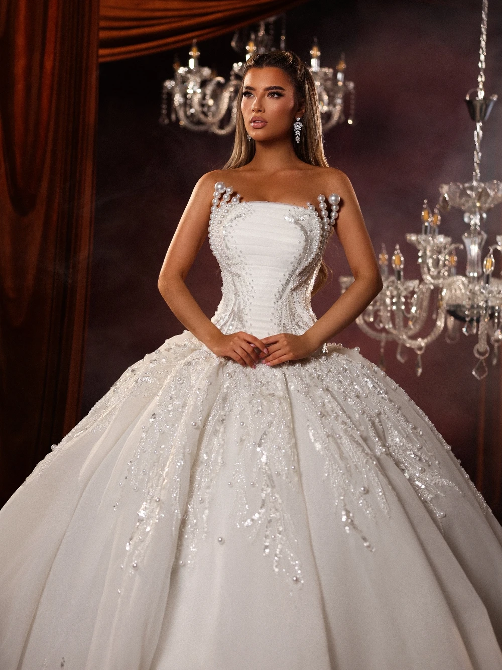 Pearls Strapless Ball Gown For Women Newest Dazzling Wedding Dress Customized Fitted Waist Graceful Charming Bride Wear