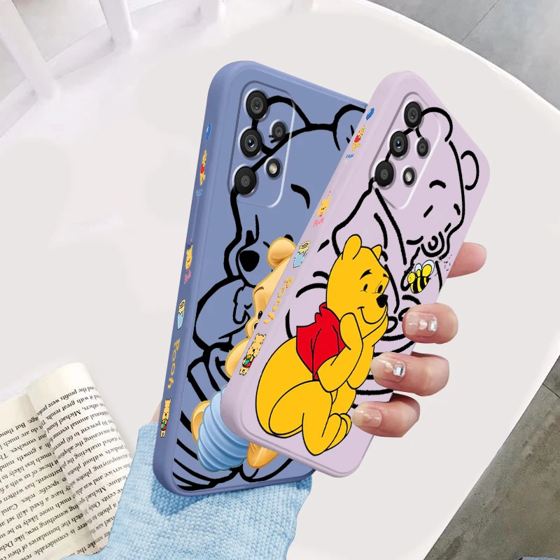 

Disney The Pooh Cartoon Liquid Left Rope For Samsung A53 A52 A33 A32 A51 A71 A21S A13 A73 A55 A72 A23 A35 A05 5G Cover