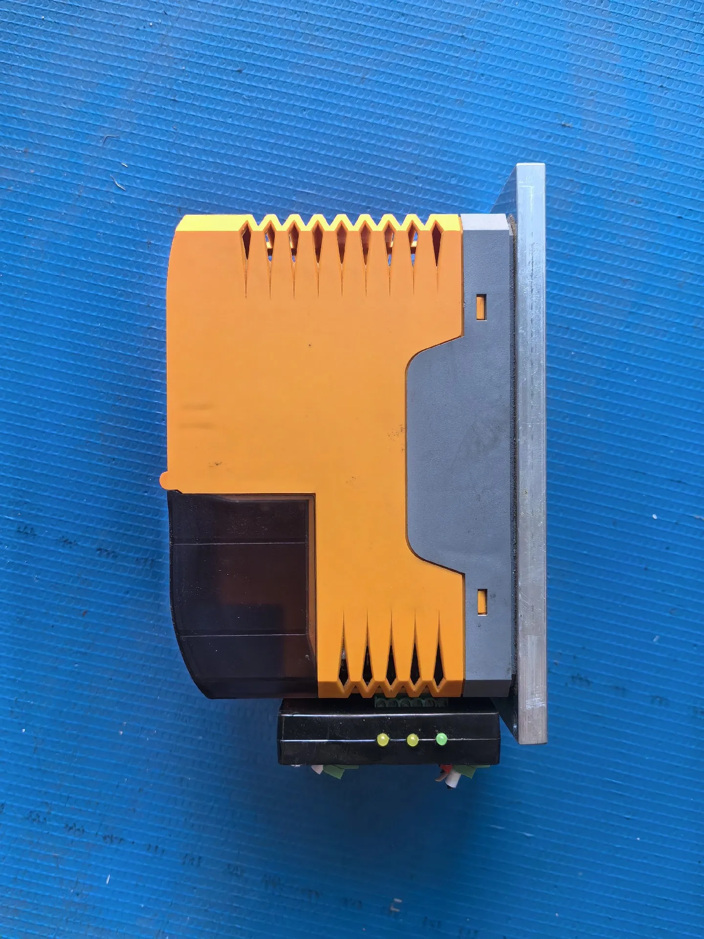 80SD100XS.C04X-K01 محرك سيرفو لـ B&R